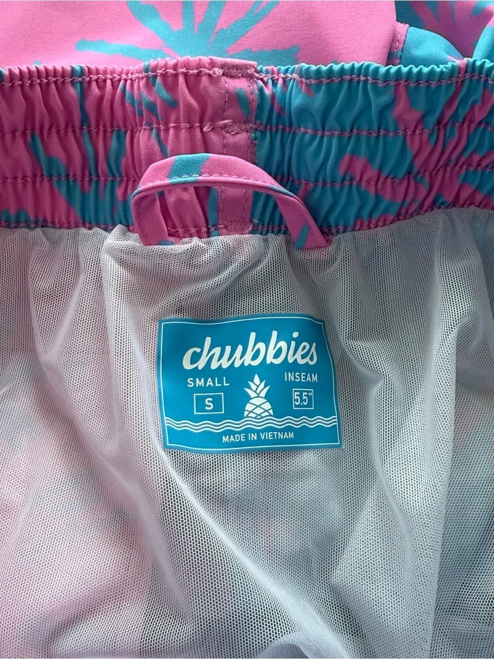 Chubbies | The Prince of Prints Swim Trunks | Size Small Inseam 5-1/2”